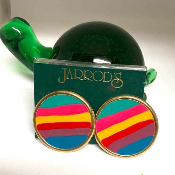 Jarrod’s Fashion Round Earrings - Picture 4 of 5